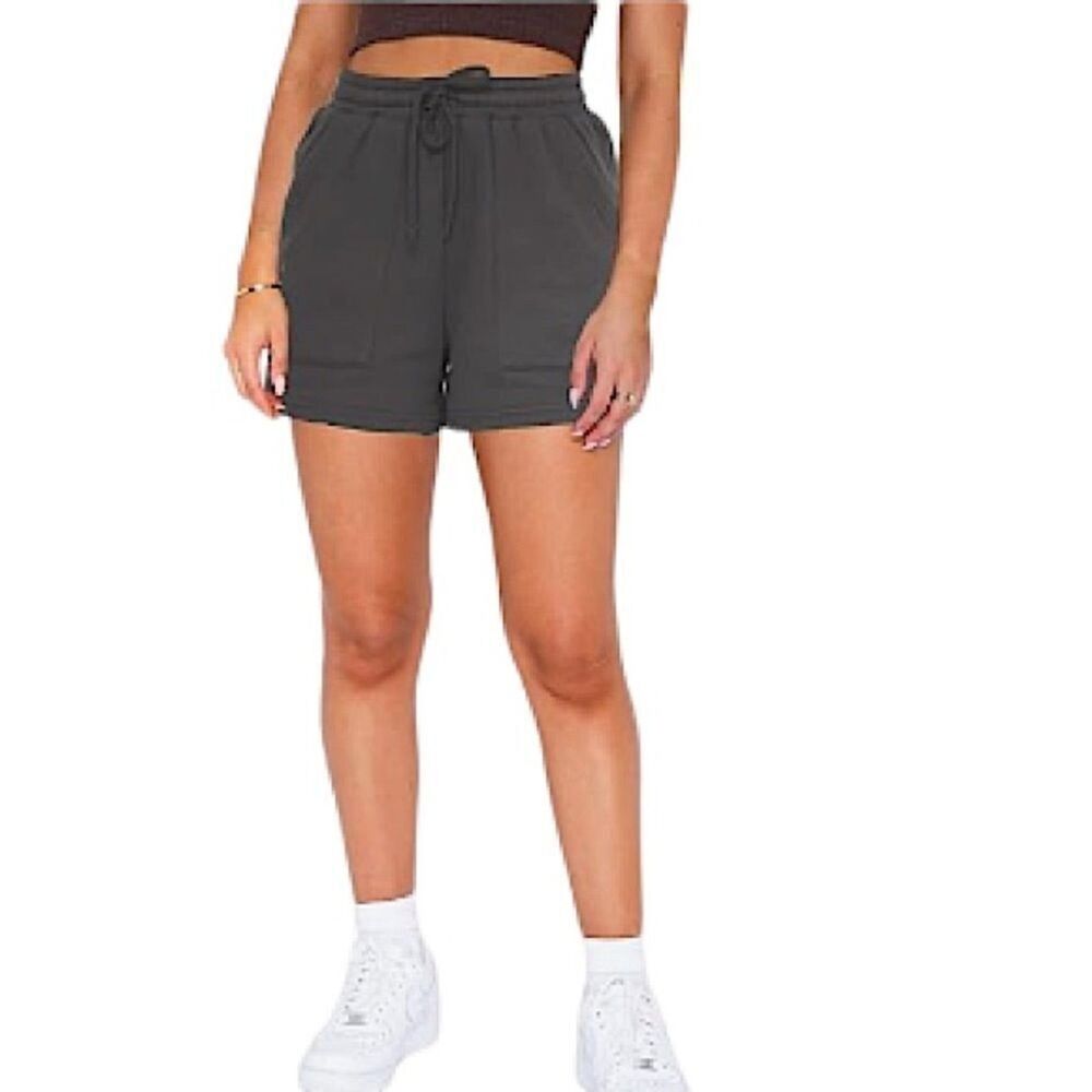 Shorts Women's Size Medium NEW with Pockets Drawstring Waist Athleisure Workout